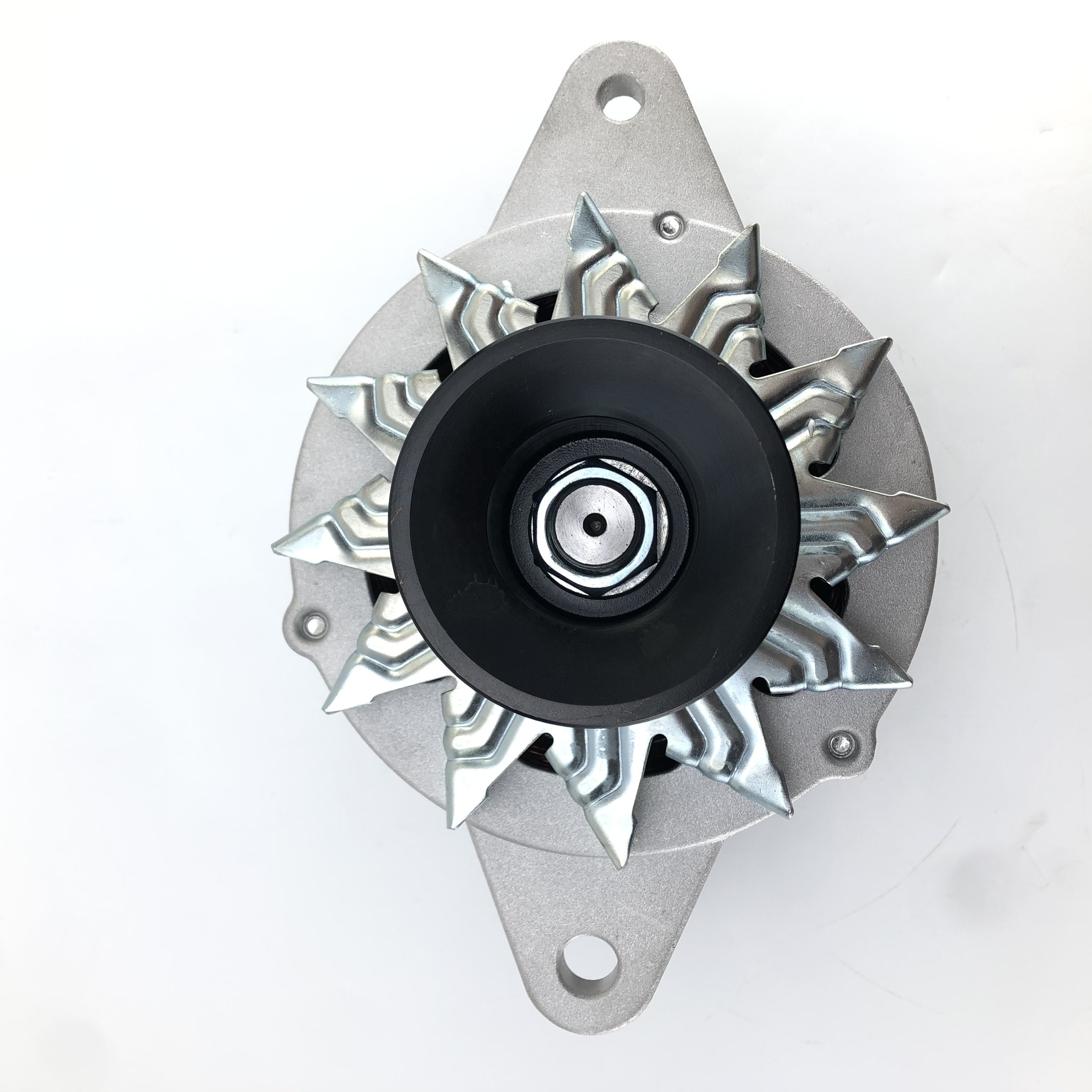 High Quality Auto Alternator J08C 27040-2210 24V 80A