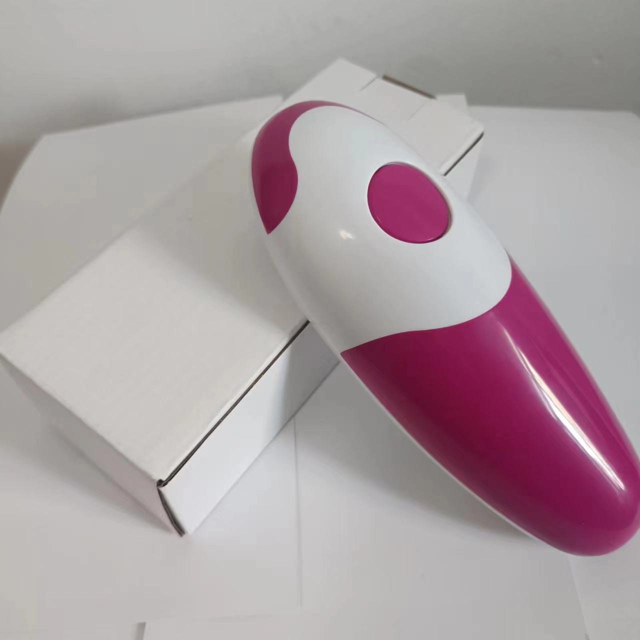 Hot Wholesales Home Hotel Kitchen Automatic Tin Can Opener Battery Operated Round Electric Can Opener