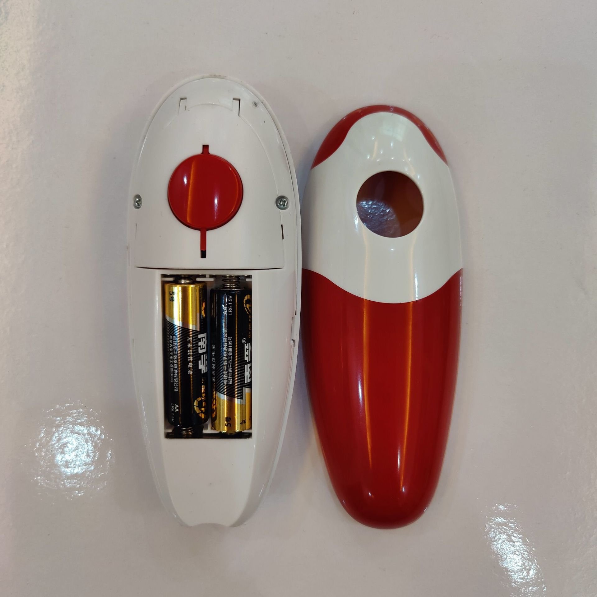 Hot Wholesales Home Hotel Kitchen Automatic Tin Can Opener Battery Operated Round Electric Can Opener