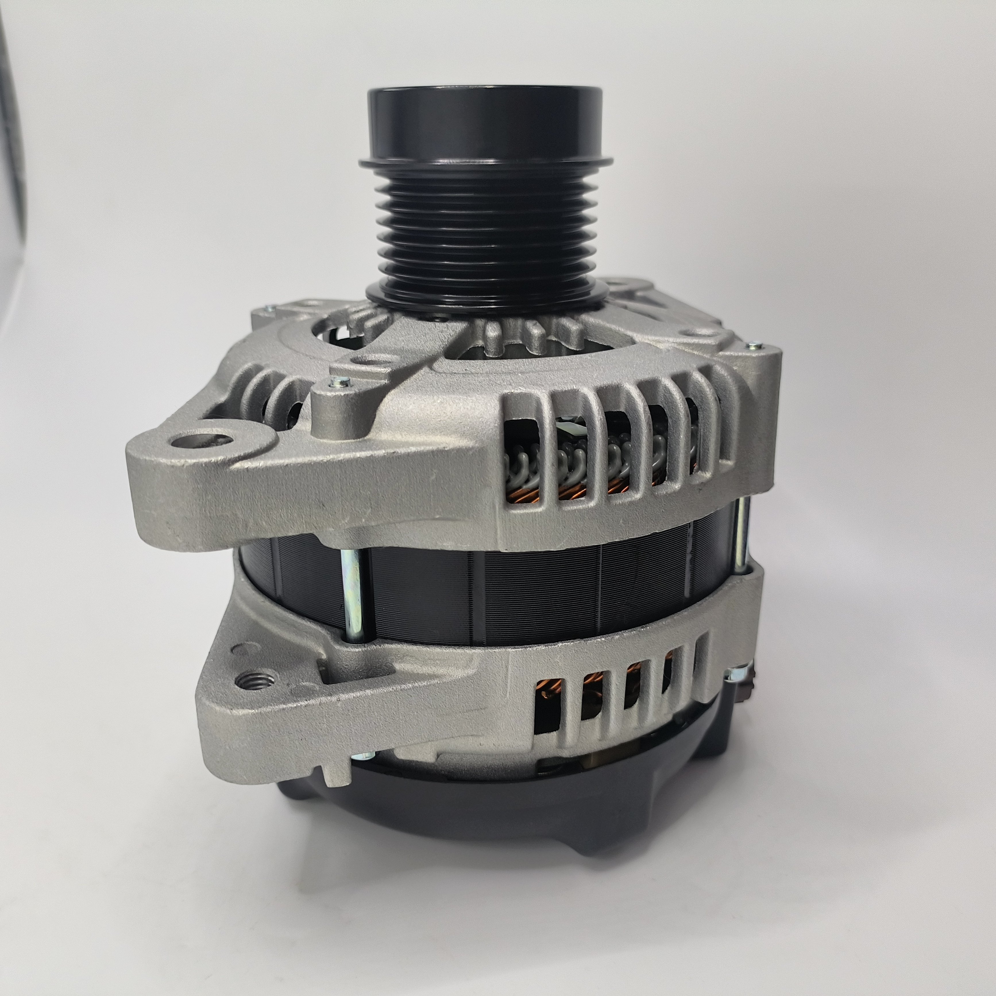 Good Quality 12V 130A 4 Plug Car Alternator 27060-31040 Automobile Generator Car Alternator for LEXUS RS350