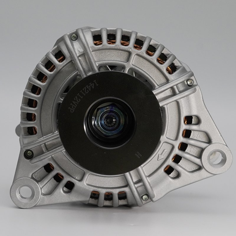 AVi144 2112-VPP 24V 110A Yuchai 4F Hot Selling Automobile Generator Premium Car Alternator Passenger Car Alternator Assembly
