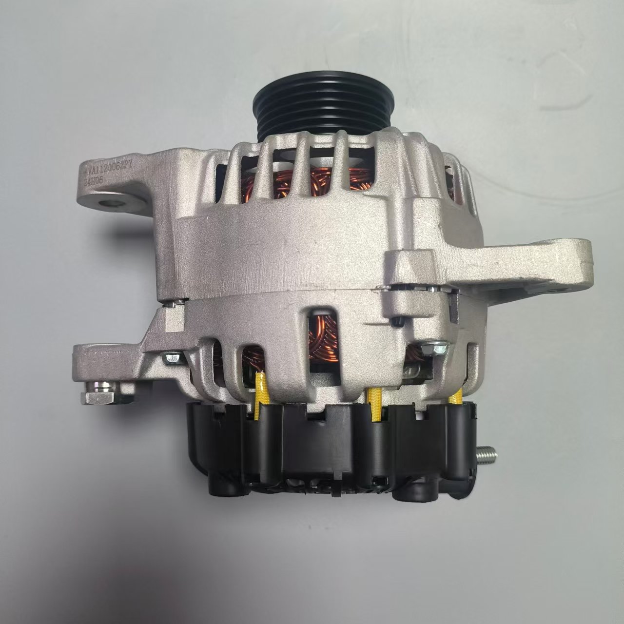 12V 120A Car Alternator 37300-2E400 37300-2E410 Alternator Generator Suitable for Hyundai IX35