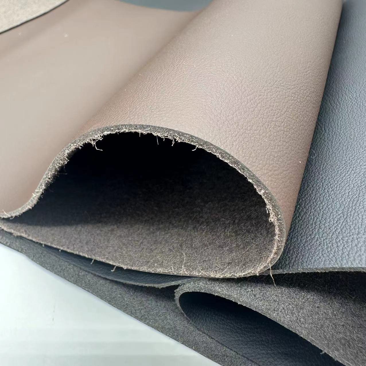 Napa Matt & Thick Microfiber Leather Eco-Friendly PU Artificial Leather for Car Sofa Similar to Genuine Leather for Bag Use
