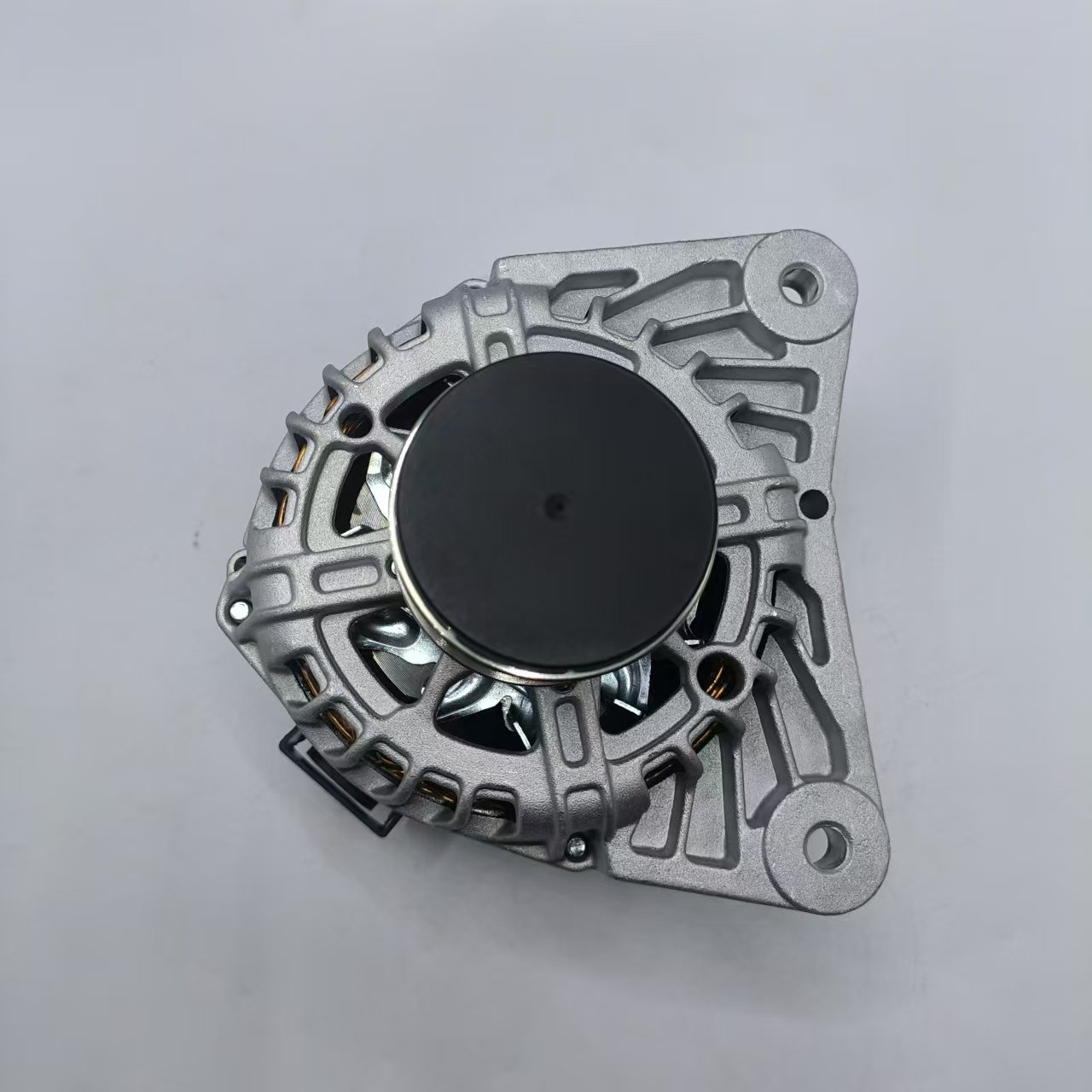 Wholesale 14V 110A Car Alternator 23100-EM01B 0986JR0816 Automobile Generator Car Alternator for Nissan LIVINA