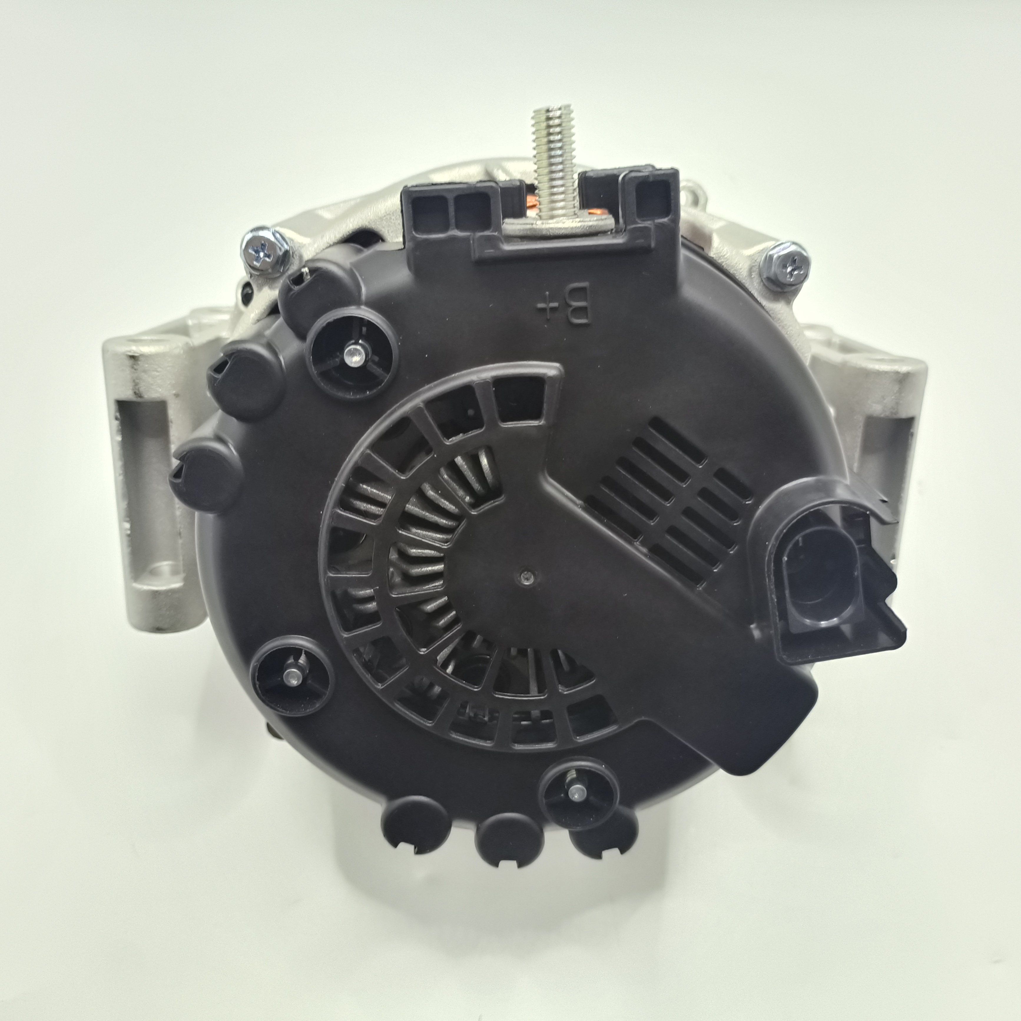 Wholesale Quality 12V 250A Car Alternator S400 S500 0009068201 Automobile Generator Alternator for Mercedes- Benz