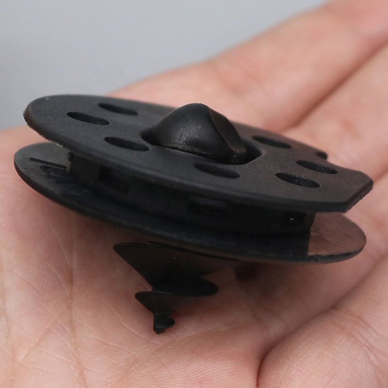 T102 Universal High Performance Knob Foot Mat Cover Cap Buckle for Car