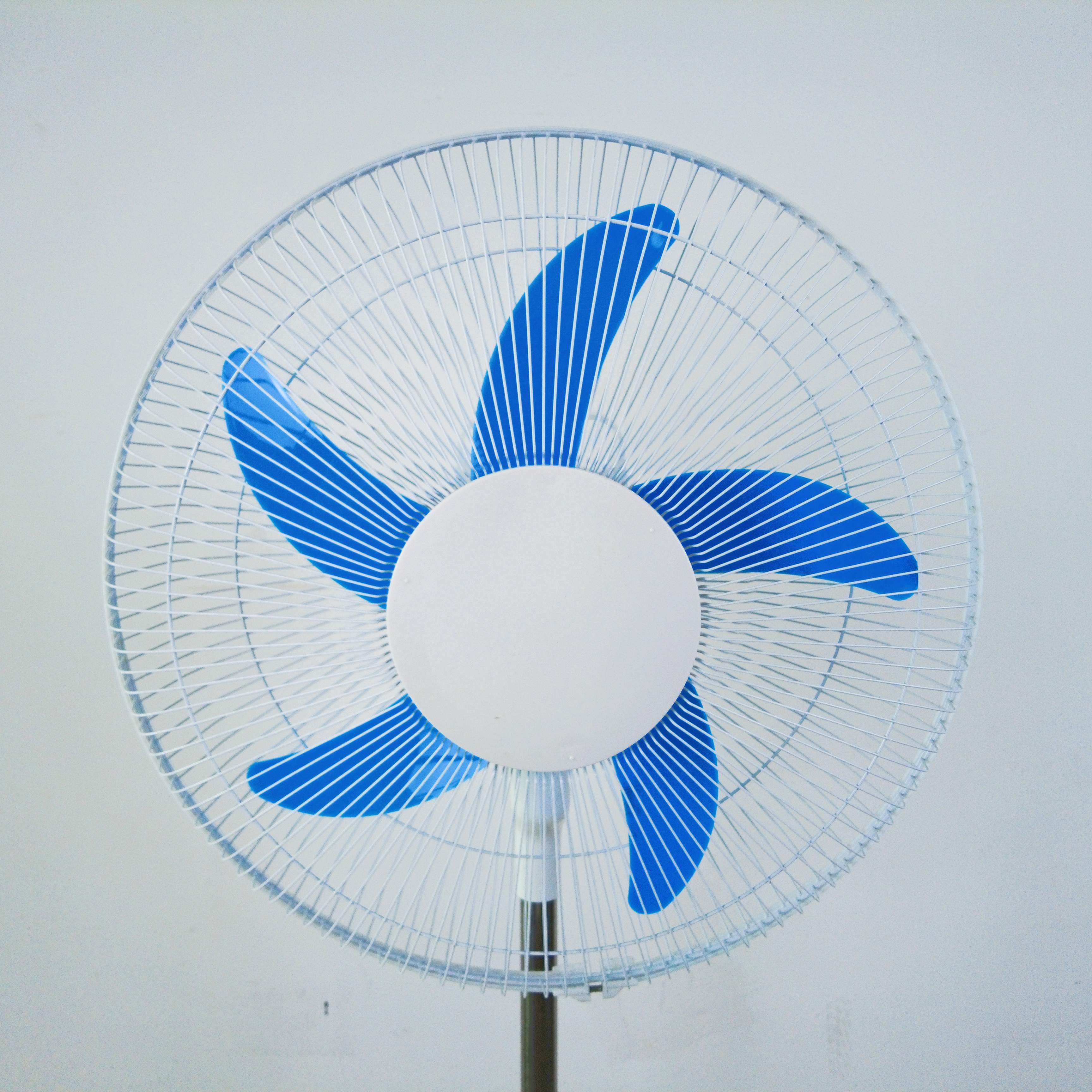 18 AC/DC Solar Stand Fan Rechargeable 18inch With LED Light Bulbs Battery Solar Panel Remote Control 3 Speed Timer DA18 for BBQ