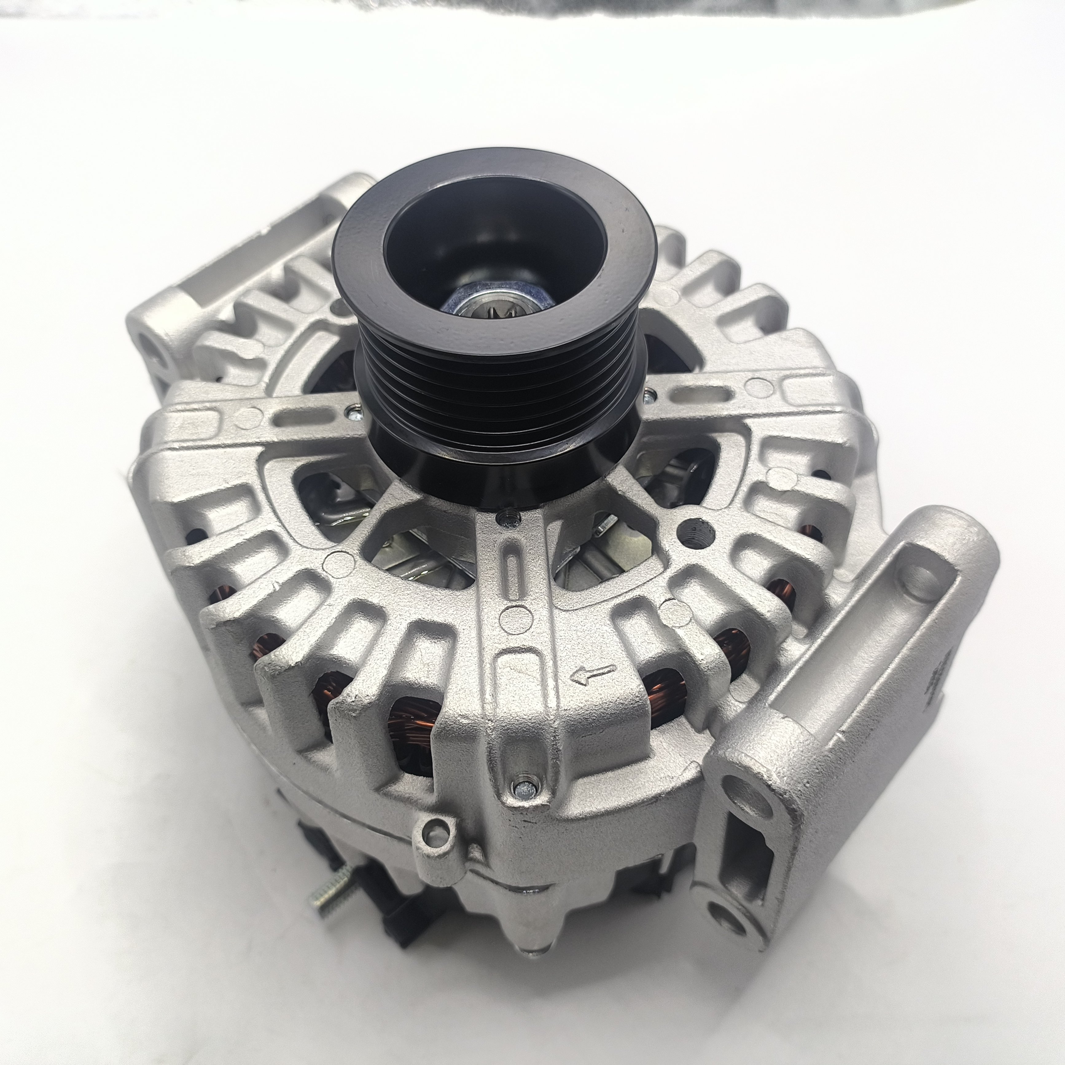 For Mercedes-Benz Quest's High-quality 14v 250A Car Replaces 2617477, 439861, 440601, 0009068301 CG25S026 Car Alternator
