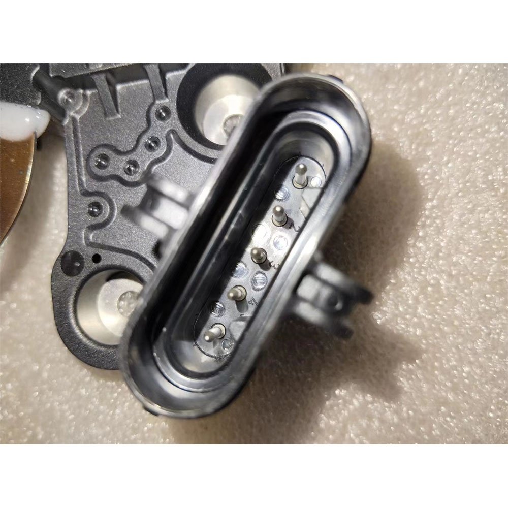 0272222011 for Bosch Alternator Regulator for Mercedes-Benz/Volvo for Car Alternator