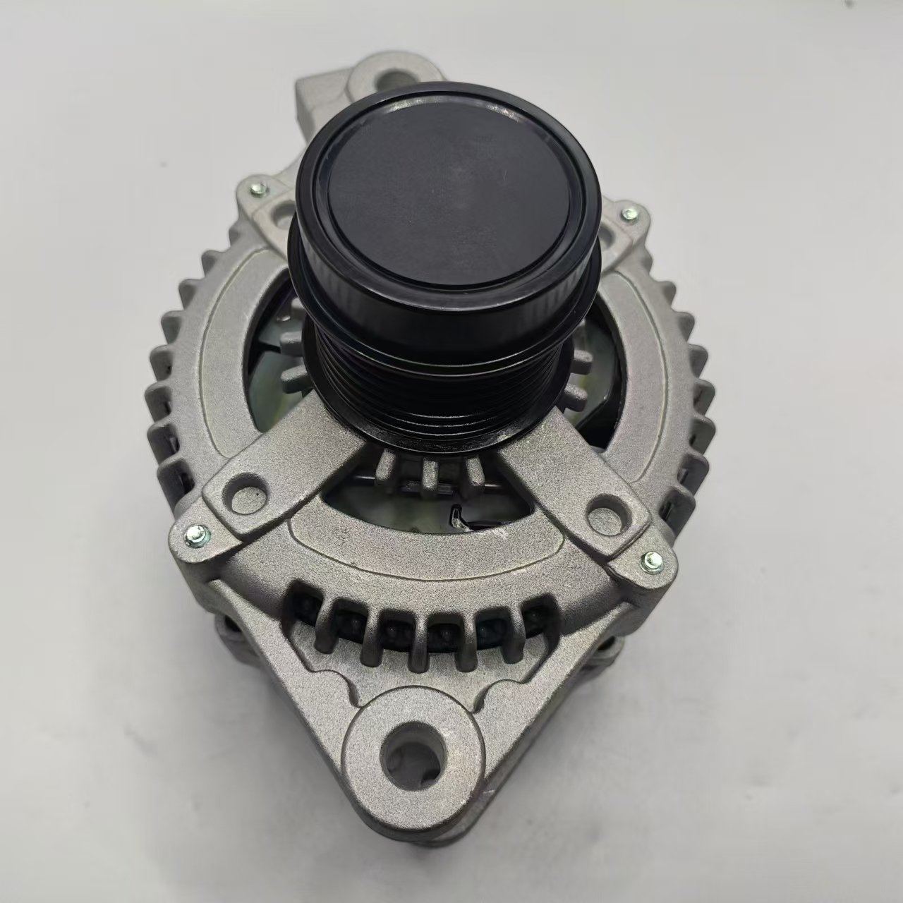 New Customized 14V 150A 4 Plug Car Alternator 27060-0P193 Automobile Generator Car Alternator for TOTOTA