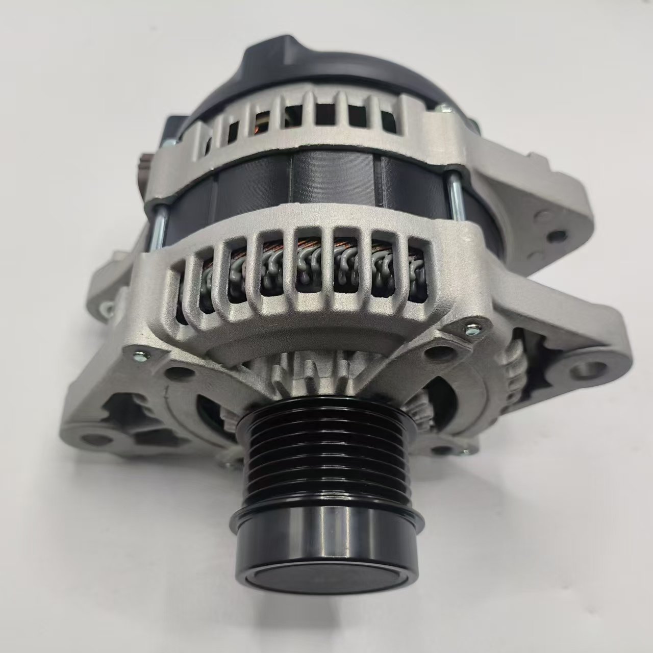 New Customized 14V 150A 4 Plug Car Alternator 27060-0P193 Automobile Generator Car Alternator for TOTOTA