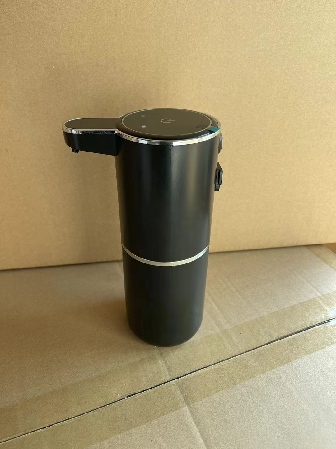 Touchless Electric Smart Infrared Sensor Wall Mounted Hand Liquid Foam Pump Automatic Soap Dispenser Bathroom Household Use
