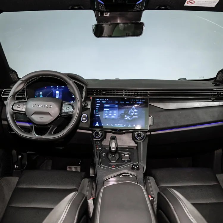 Auto Lynk&Co 01 Phev 2023 1.5Td Em-P Am in Stock New Energy Vehicle High Speed New Energy Cae Electric Car Compact Suv New Car
