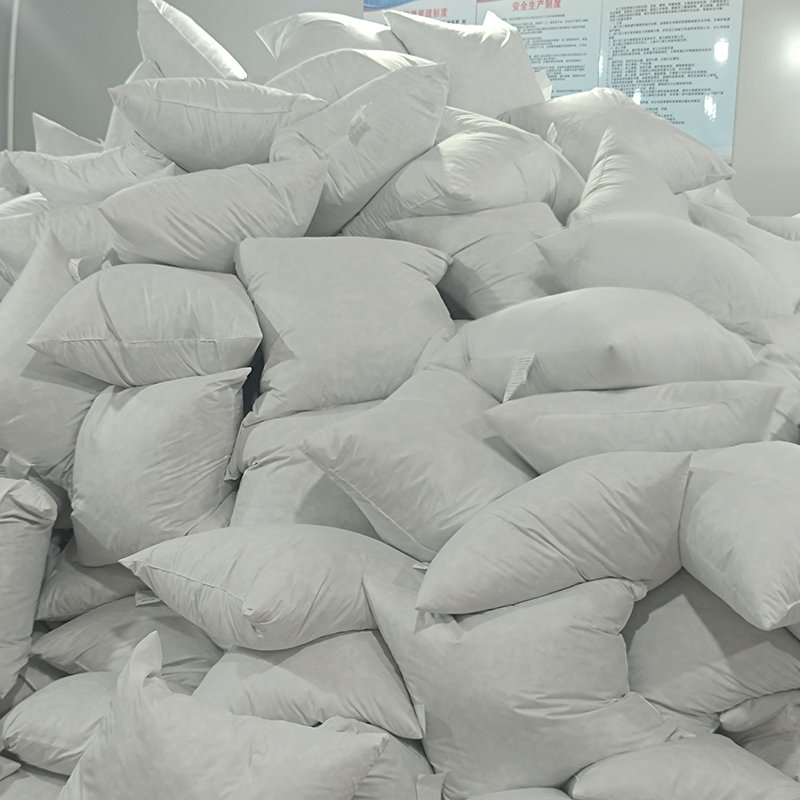 45*45cm Polyester Fabric Cushion Inserts White Poly-Cotton Filling Alternative Pillow Inner Wholesale Sofa Pillow Core