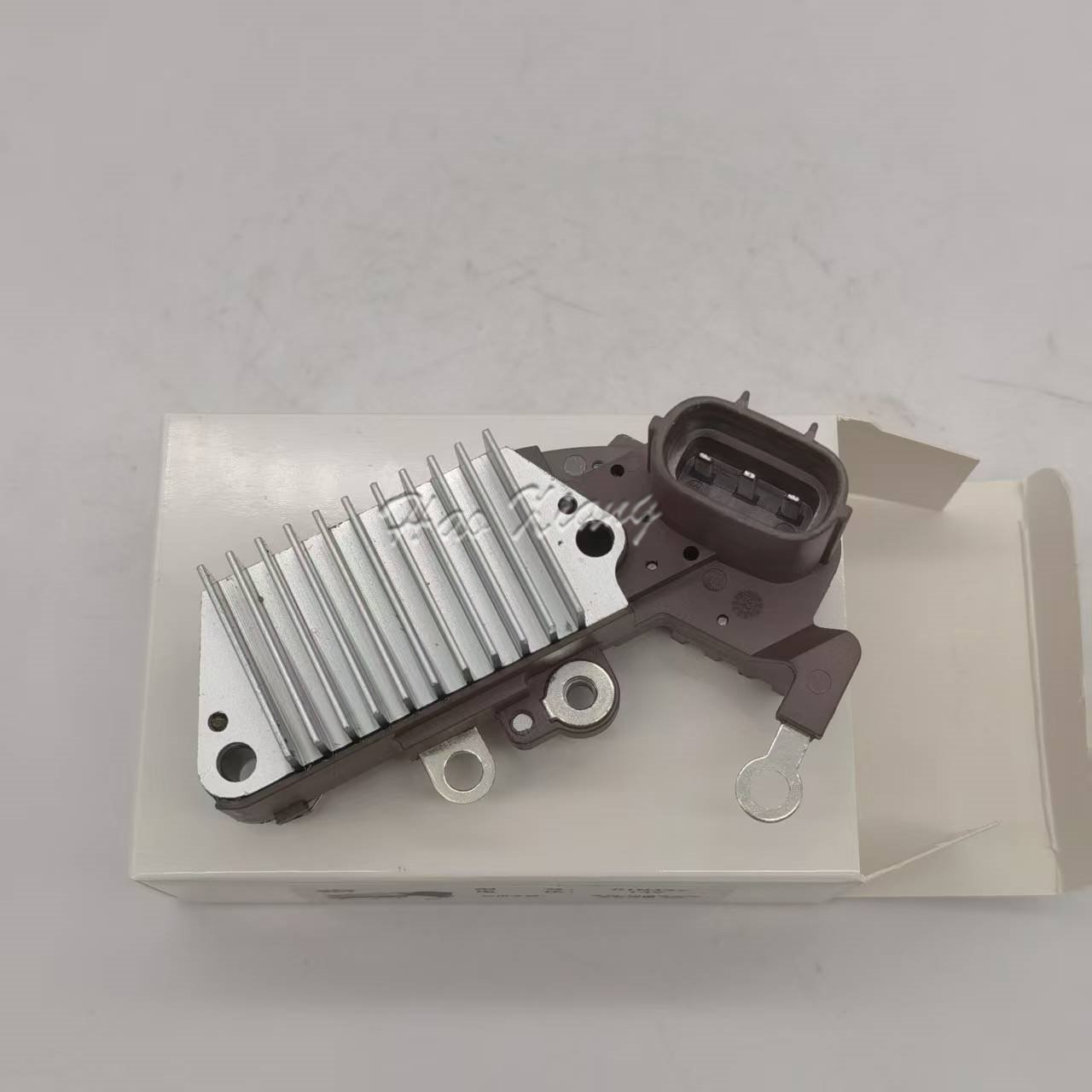 Haoxiang CIN437 Electronic Alternator Voltage Regulator Rectifier