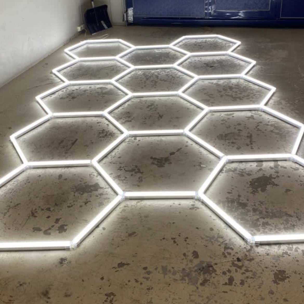 14 Grid Led Light Honeycomb Garage Lamp Led RGB Light Hexagon Modern Ceiling Lights for Auto Detailing Shop Garage