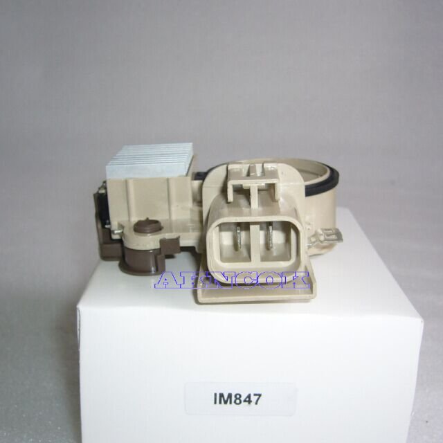ALTERNATOR REGULATOR IM847,VR-H2009-67,137075,YR-596,GA797,IVR-942
