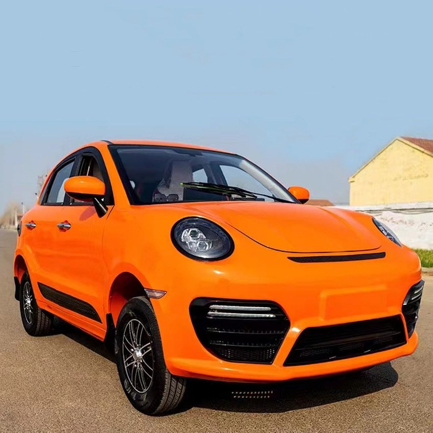 Adults New Energy Electric Vehicle 3500W Two Rows Five Seats Elderly Fully Enclosed Four-wheel Electric Car Gas-Electric Hybrid