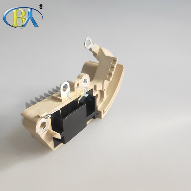 12V Alternator Voltage Regulator IN439 126000-1540 VR-H2005-31A 27060-72370 ARN6439 for DENSO