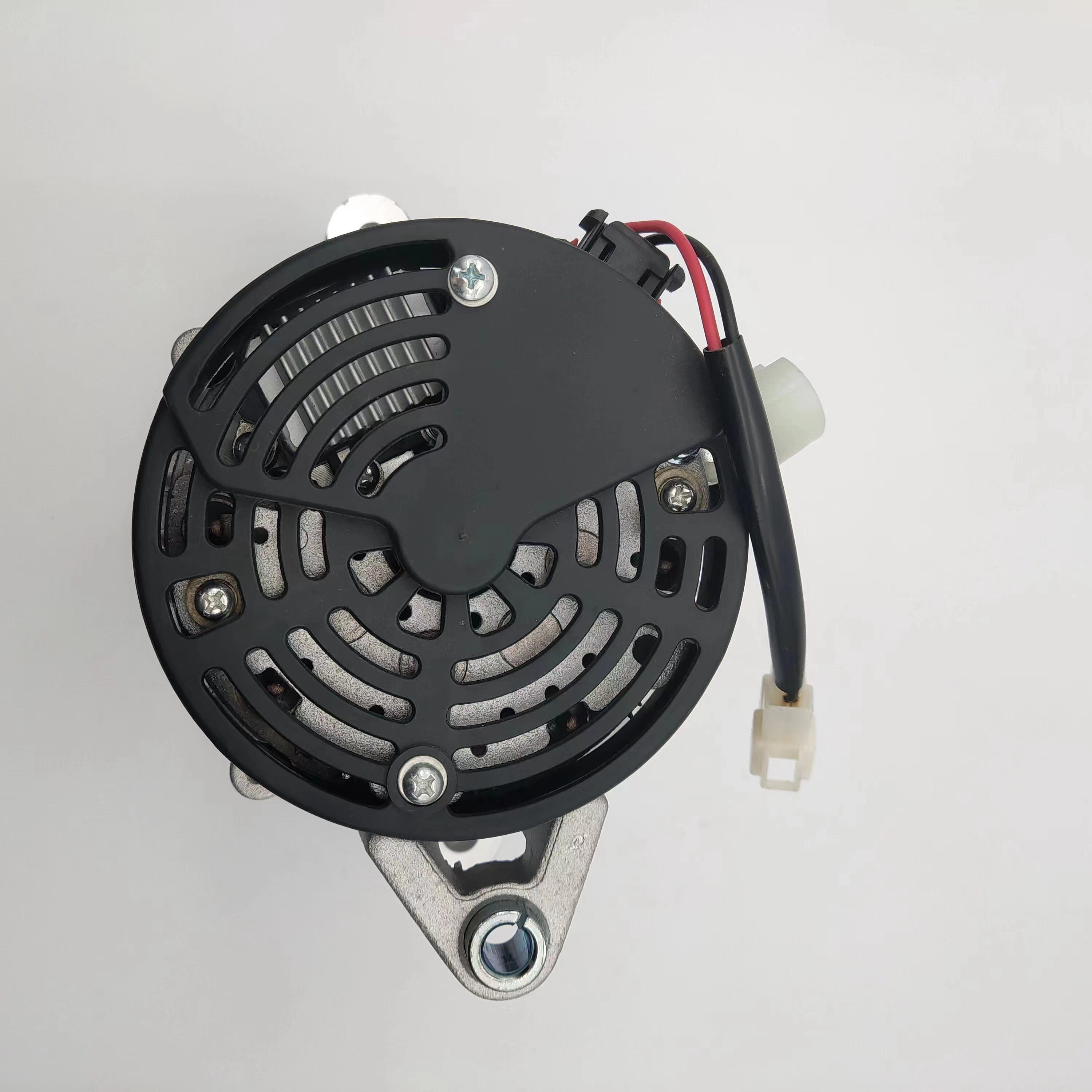 Car Diesel Engine Alternator TC832-15680 for Nissan Suzuki Ford Mitsubishi CHEVROLET Toyota Land Cruiser Honda Civic