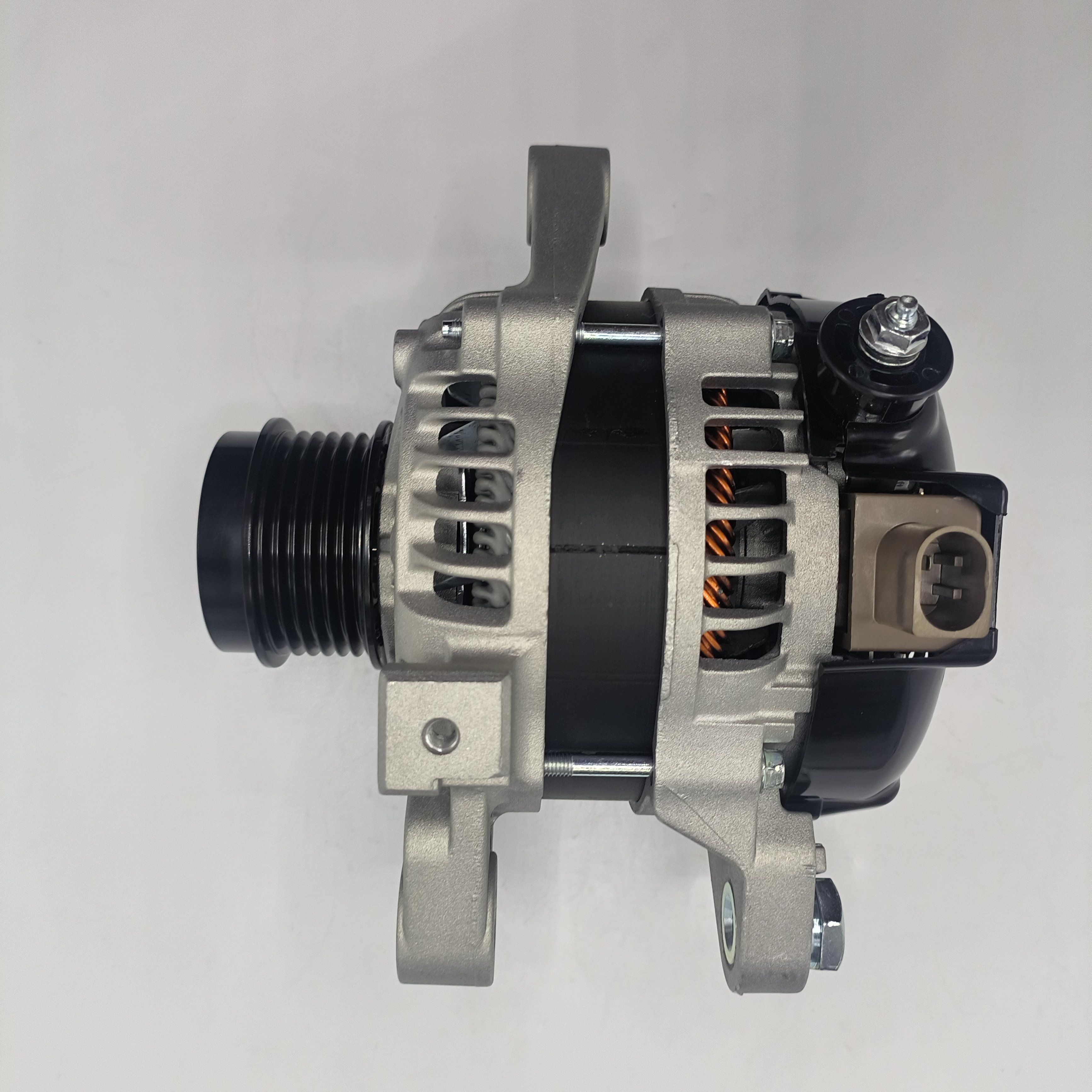 Quality Wholesale 14V 100A 1 Plug Car Alternator 27060-0T340 Automobile Generator for Corolla