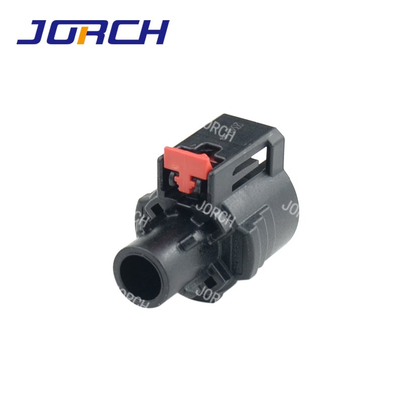 1 Pin Female Automotive Waterproof Connector Ignition Starter Plug 2098198-5 DJ7018-3.5-21