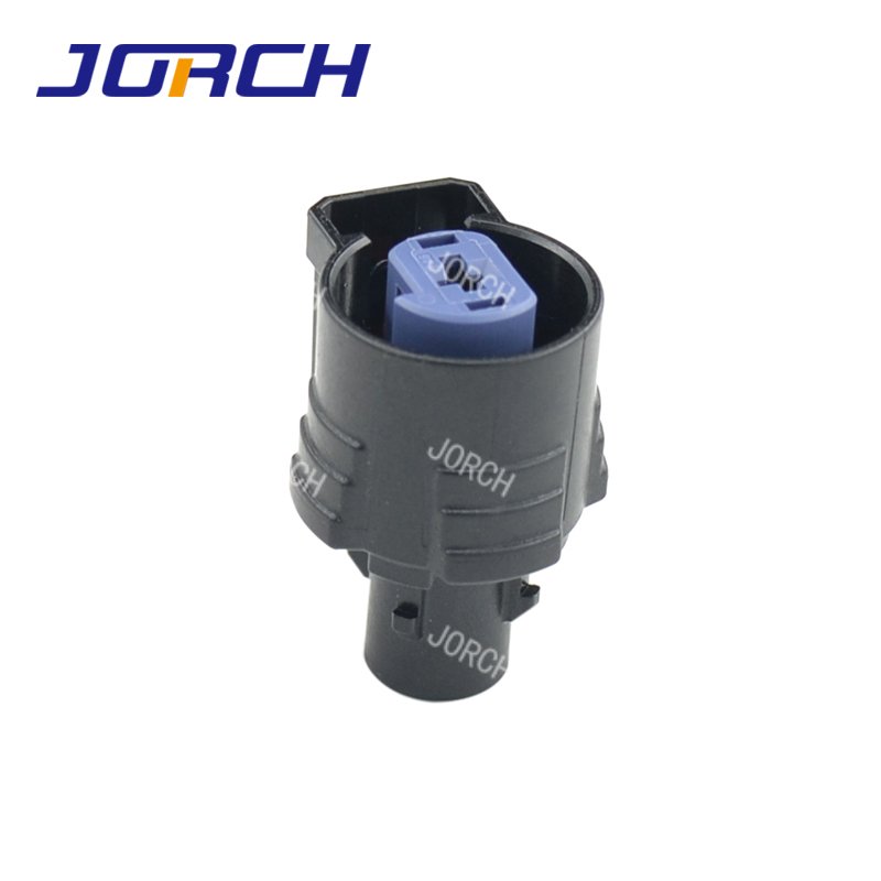 1 Pin Female Automotive Waterproof Connector Ignition Starter Plug 2098198-5 DJ7018-3.5-21