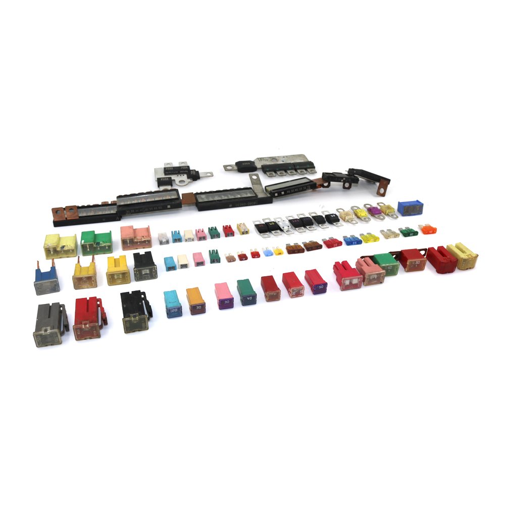 Manufacturer Link Battery Tap Waterproof Marine 125A Car Blade Film Sleeves 12V Block Automotive Relay Holder Auto Fuse Box
