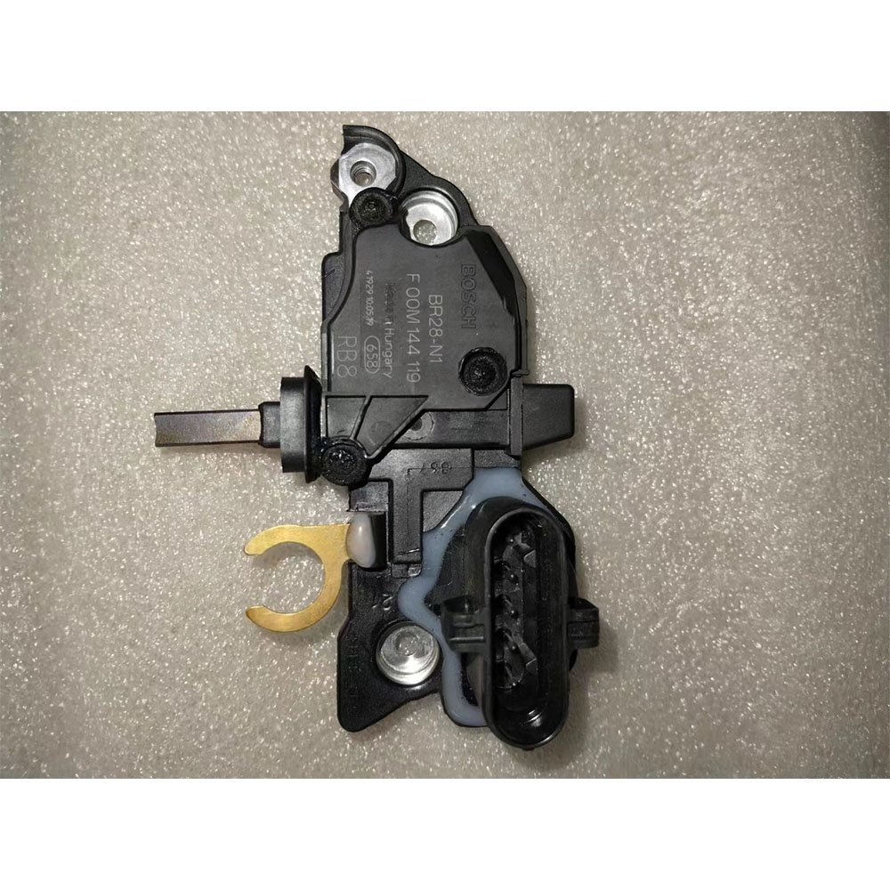 F00M144119 for Bosch Alternator Regulator for DAF /MITSUBISHI/HEULIEZ/IRISBUS/Iveco/ Mitsubishi Motors / TEMSA/Volvo for Car