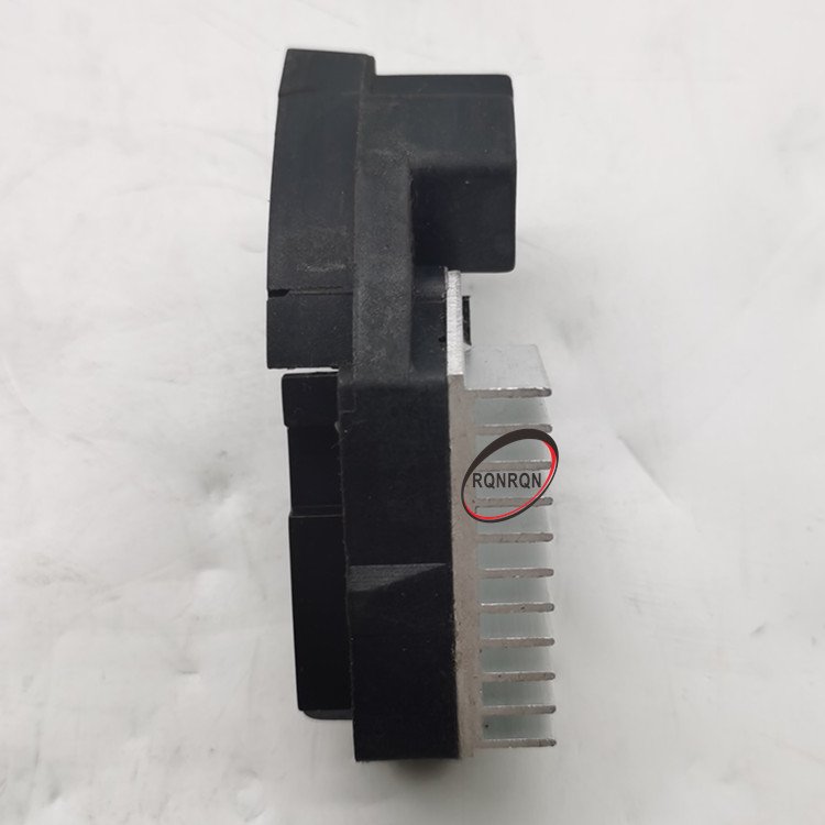 12V 2PIN Alternator Voltage Regulator for DAIHATSU Charade IN227