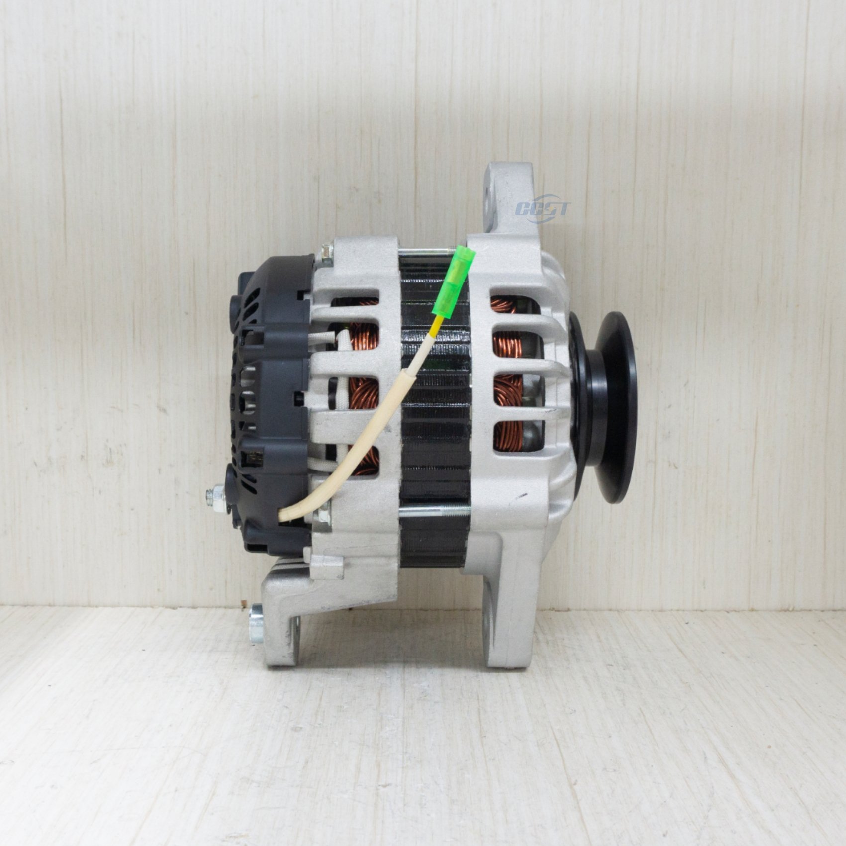 Longxun Alternator 24V 70A for Yanmar 129E2077200 129E2077201 E0002608843 4TNV98 ZAX70-5G Alternator 2616028 600136 ALV6028RB