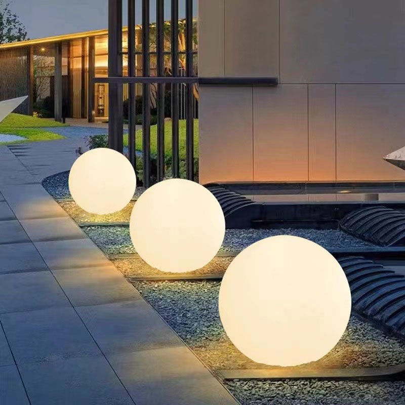 Rts Waterproof LED Illuminated Pool Light Rechargeable Floating Swimming Pool Light up Ball Decorative Outdoor Pendant Led Ball