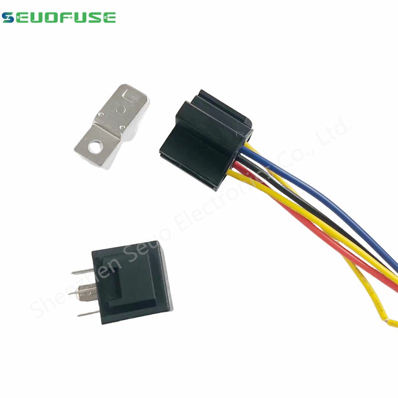 Auto Fused Relays 12v/24V 30a/40A 4/5pin Automotive Relay with Hot Sale