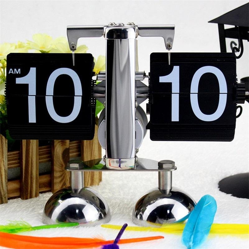 YIZHI Creative Mechanical Retro Style Digital Display Battery Powered Auto Vintage Flip Desk Clock for Home Office Table Decor