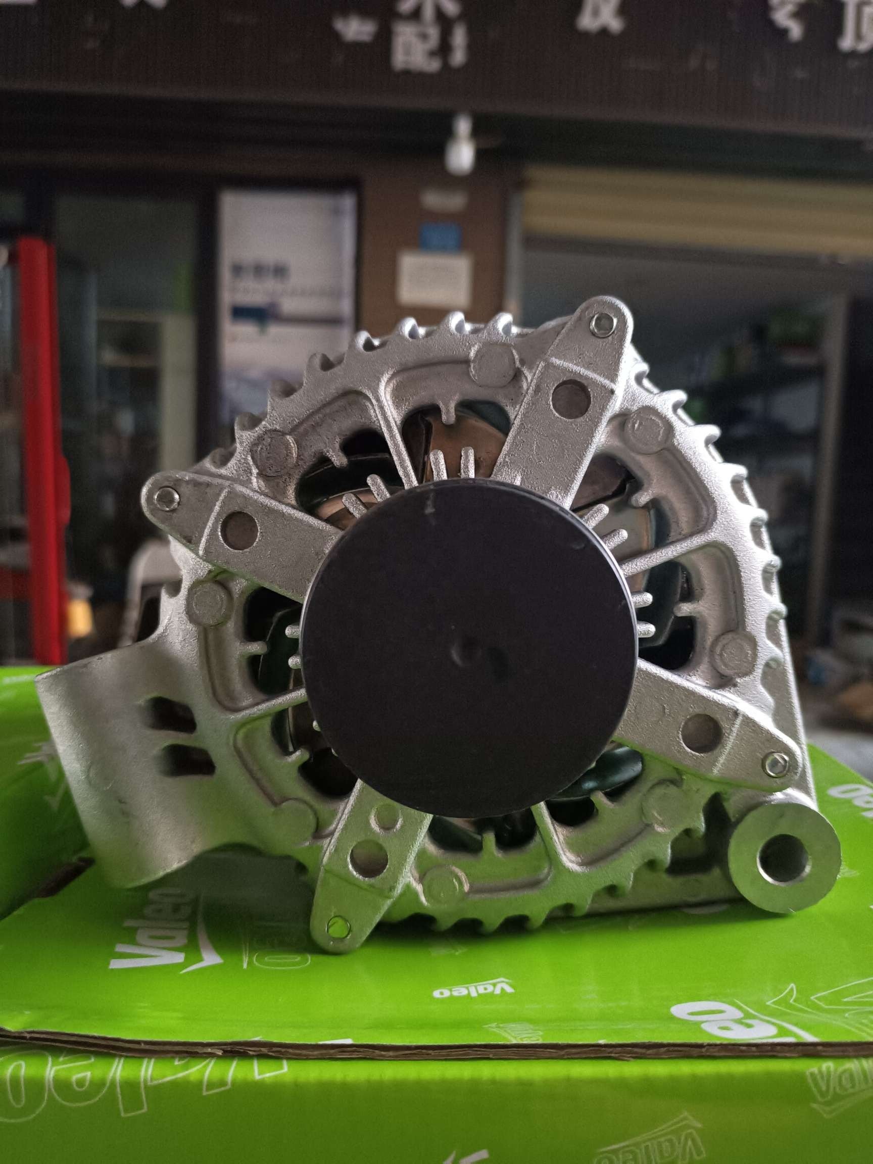 Car Alternator for Land Rover 443585 DAN1112 LR072764 LR034013 CPLA-10300-AB/AC 104210-6421 LR034014 LR054994 LR076696