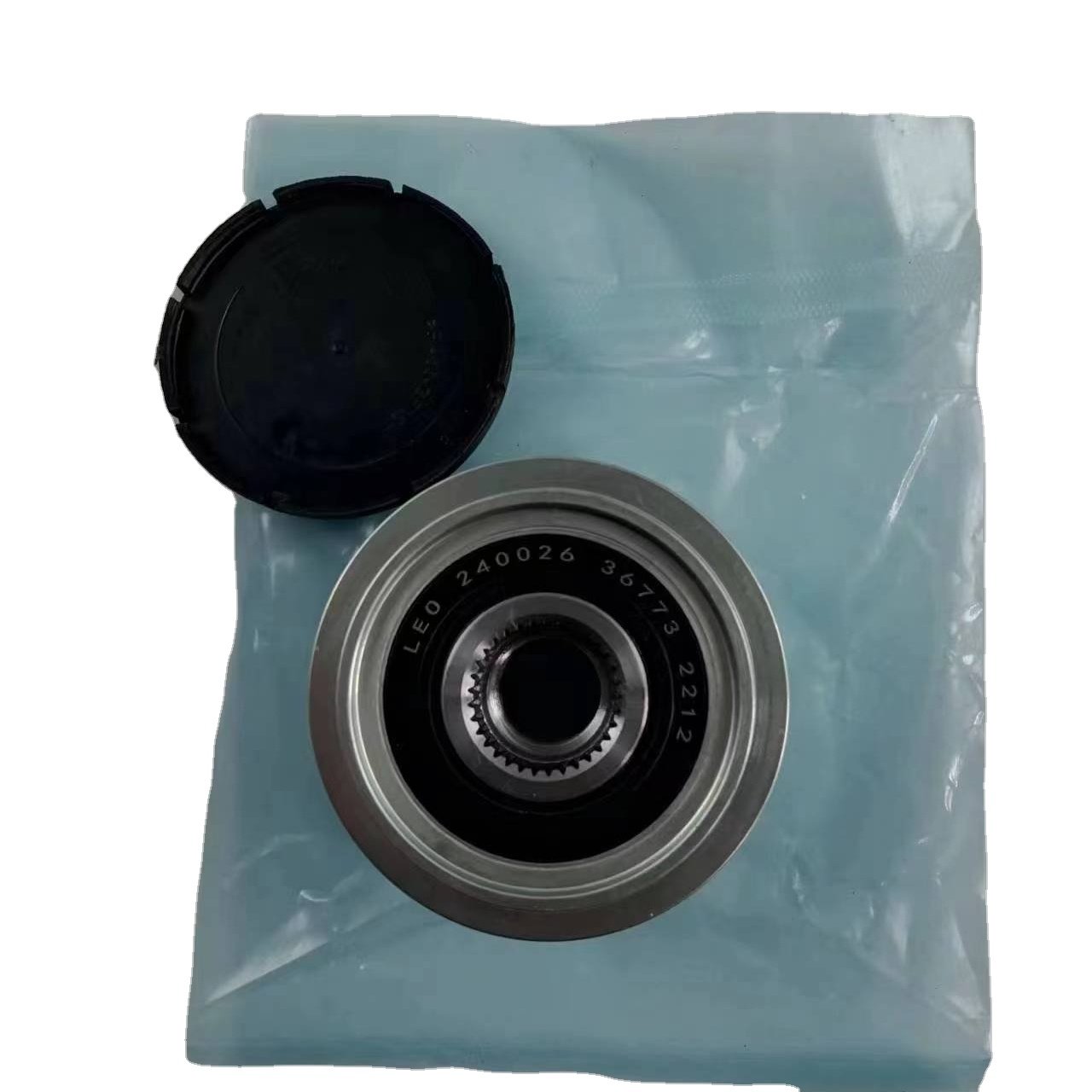 Generator Pulley Alternator Freewheel Clutch 373222G500 37322-2G500 37321 25201 for G4KE G4KJ G4KD SONATA TUCSON SANTAFE Ix35