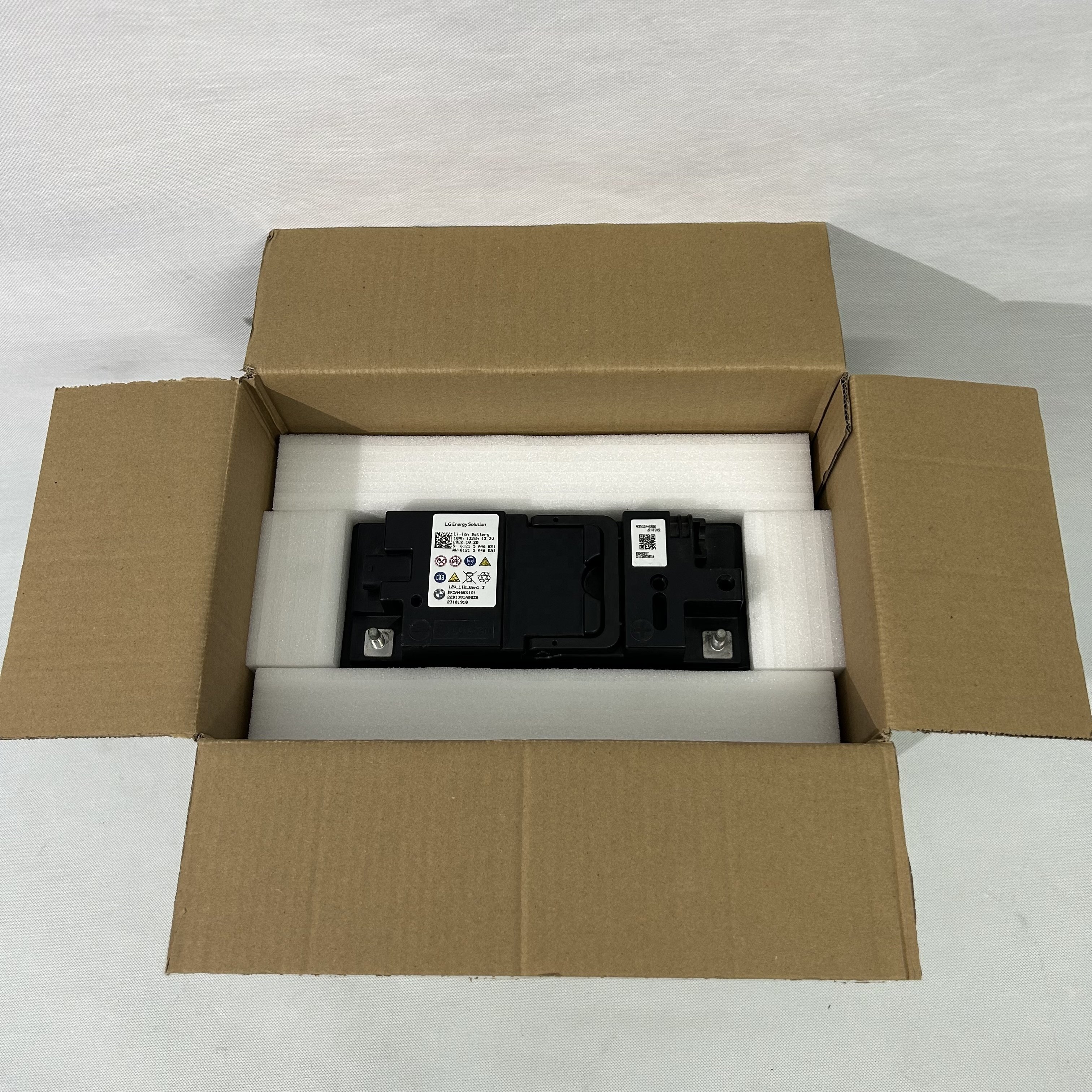 Suitable for Mercedes-Benz BMW Dual Energy Storage System Lithium Battery, Start-stop Auxiliary Battery, Small Battery