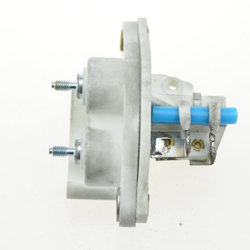 HDA050 Alternator Carbon Brush Holder139005, 021630-0601, 021630-0602, 27373-64170, AHN5226