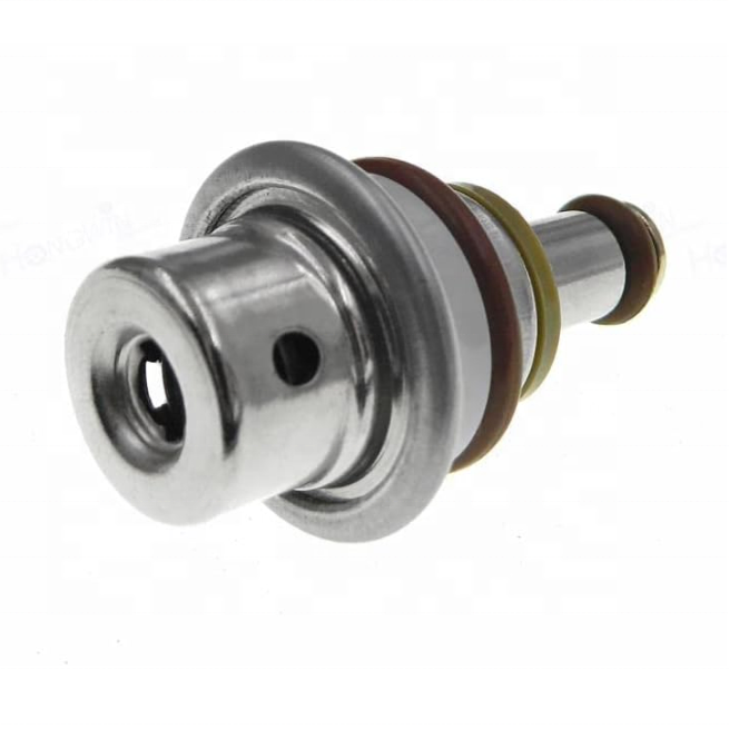 23280-21010 Good Performance Fuel Pressure Regulator Suitable for Toyota Camry Prius Venza Yaris Corolla 1.8 OEM 23280-21010