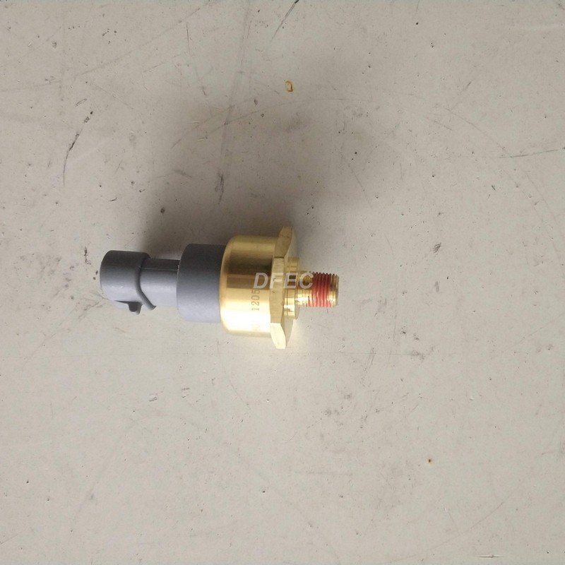 Construction Machinery Parts K19 K38 Diesel Engine 3408607 Oil Pressure Sensor