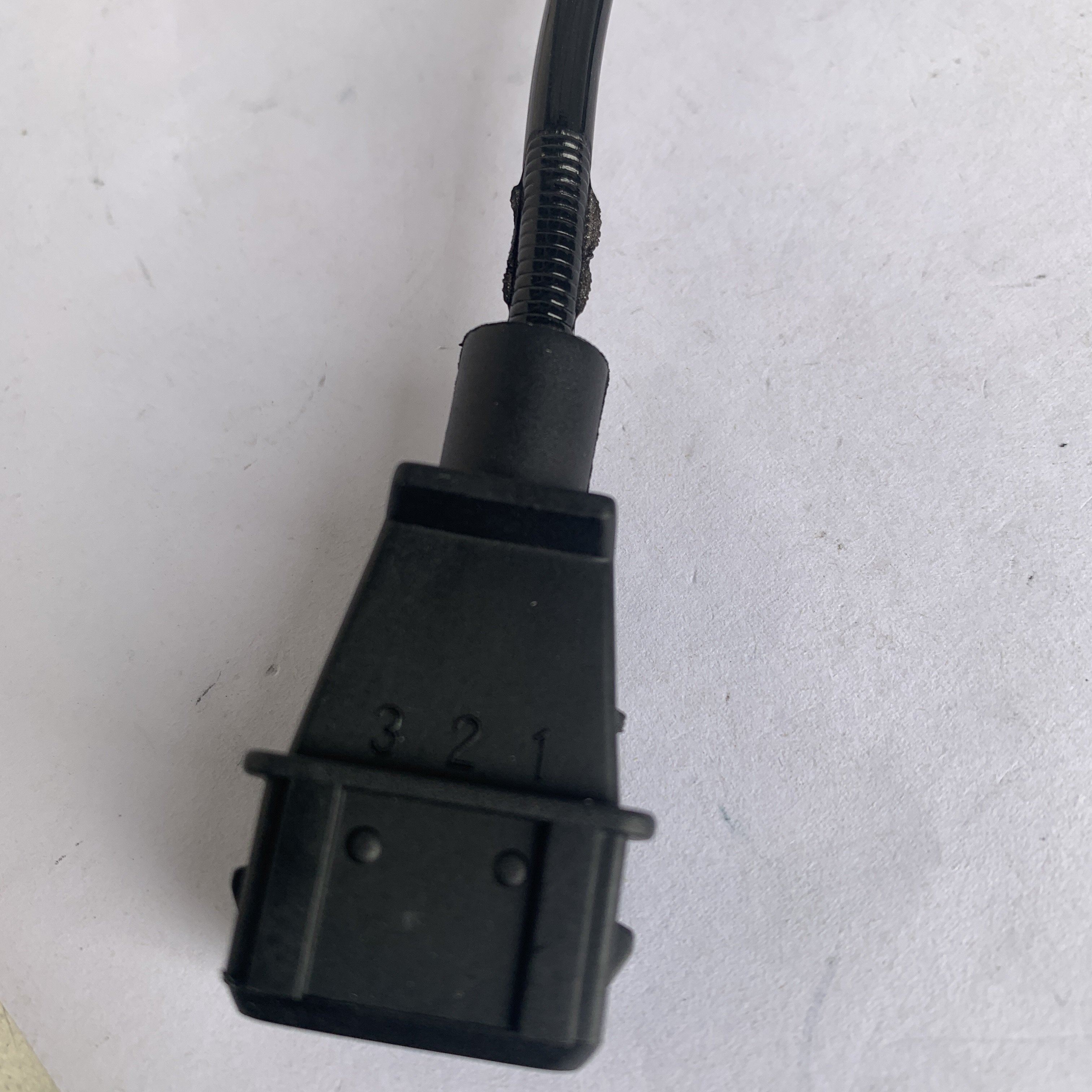Auto Sensor Crankshaft Position Sensor 39180-22040 39180-22050 for Hyundai Tiburon Elantra Accent
