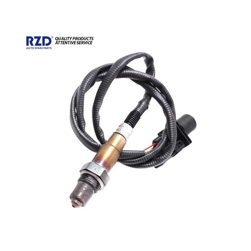 Good Performance Auto Spare Sensor New O2 Oxygen Sensor Rear OEM 0025401817 for Mercedes C-CLASS