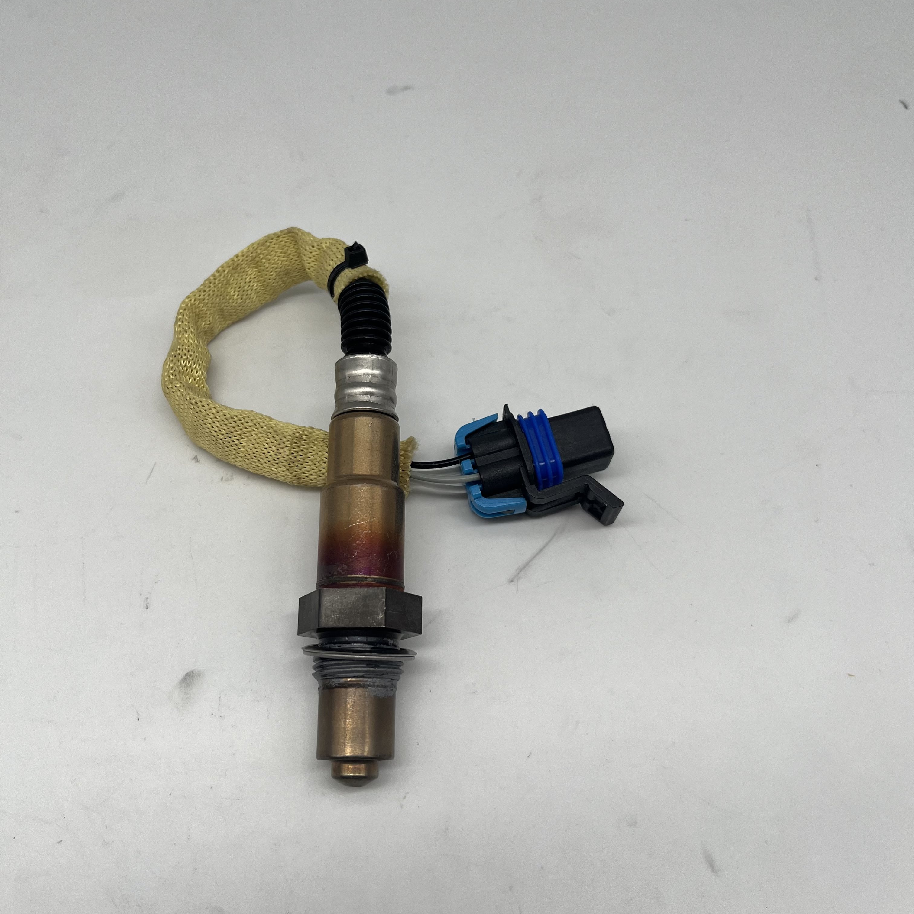 High quality Auto parts O2 Oxygen Sensor For Cadillac CTS SRX STS 2.8L 3.6L 6.2L 12597449