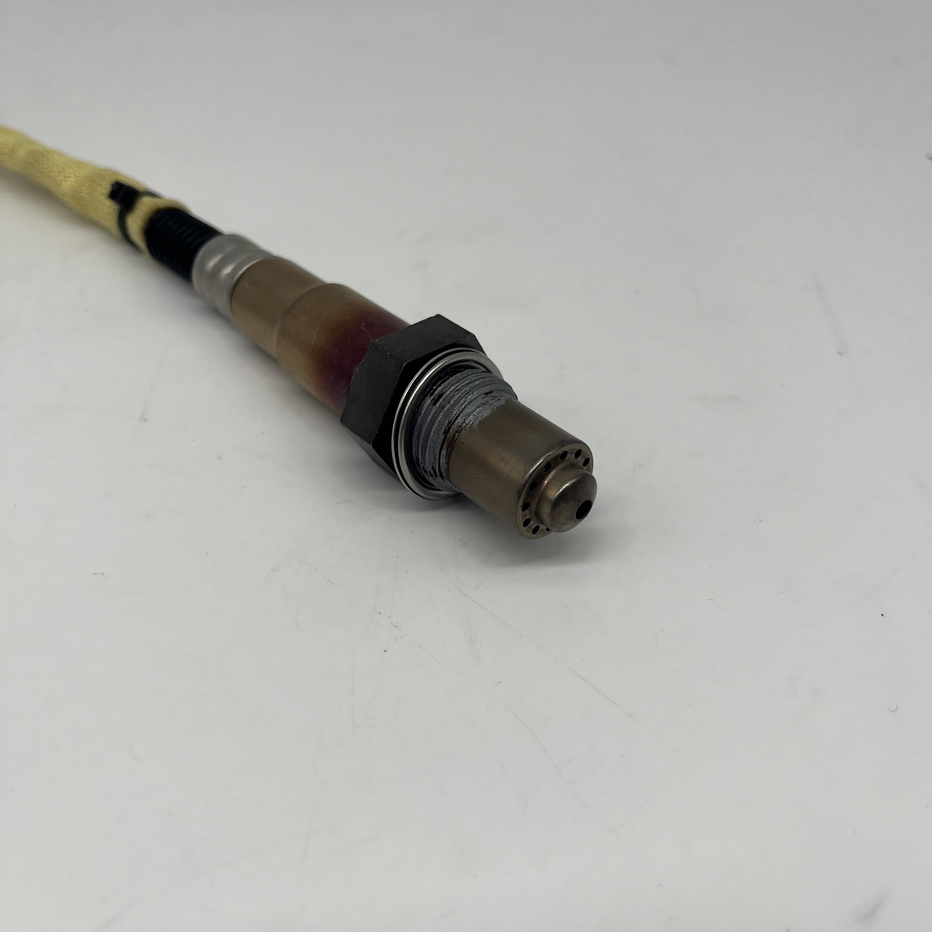 High quality Auto parts O2 Oxygen Sensor For Cadillac CTS SRX STS 2.8L 3.6L 6.2L 12597449