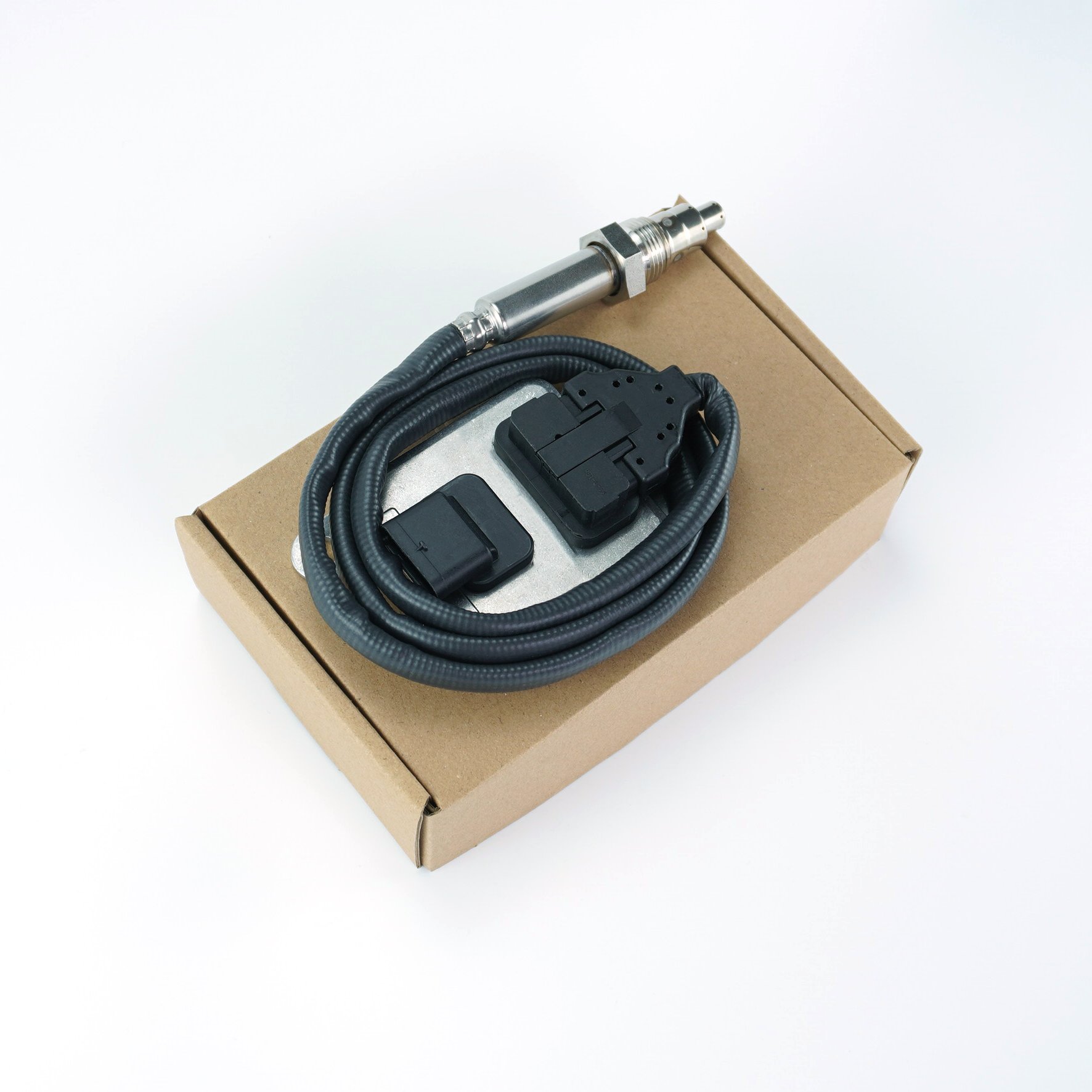 5WK96791 High Quality New Nitrogen Oxygen Sensor 12V for IVECO Daily 3.0 E6 2014-2016 Truck Auto Partes OE 5801471118 5WK9 6791