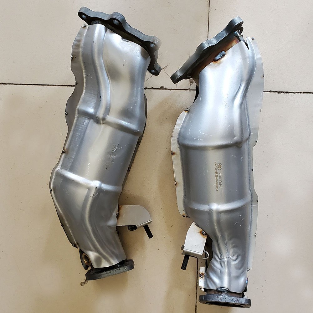 Universal Factory Cheap Direct Fit Use Car Auto Engine Systems for nissan GTR Honeycomb Engine GTR Euro5 Catalytic Converter