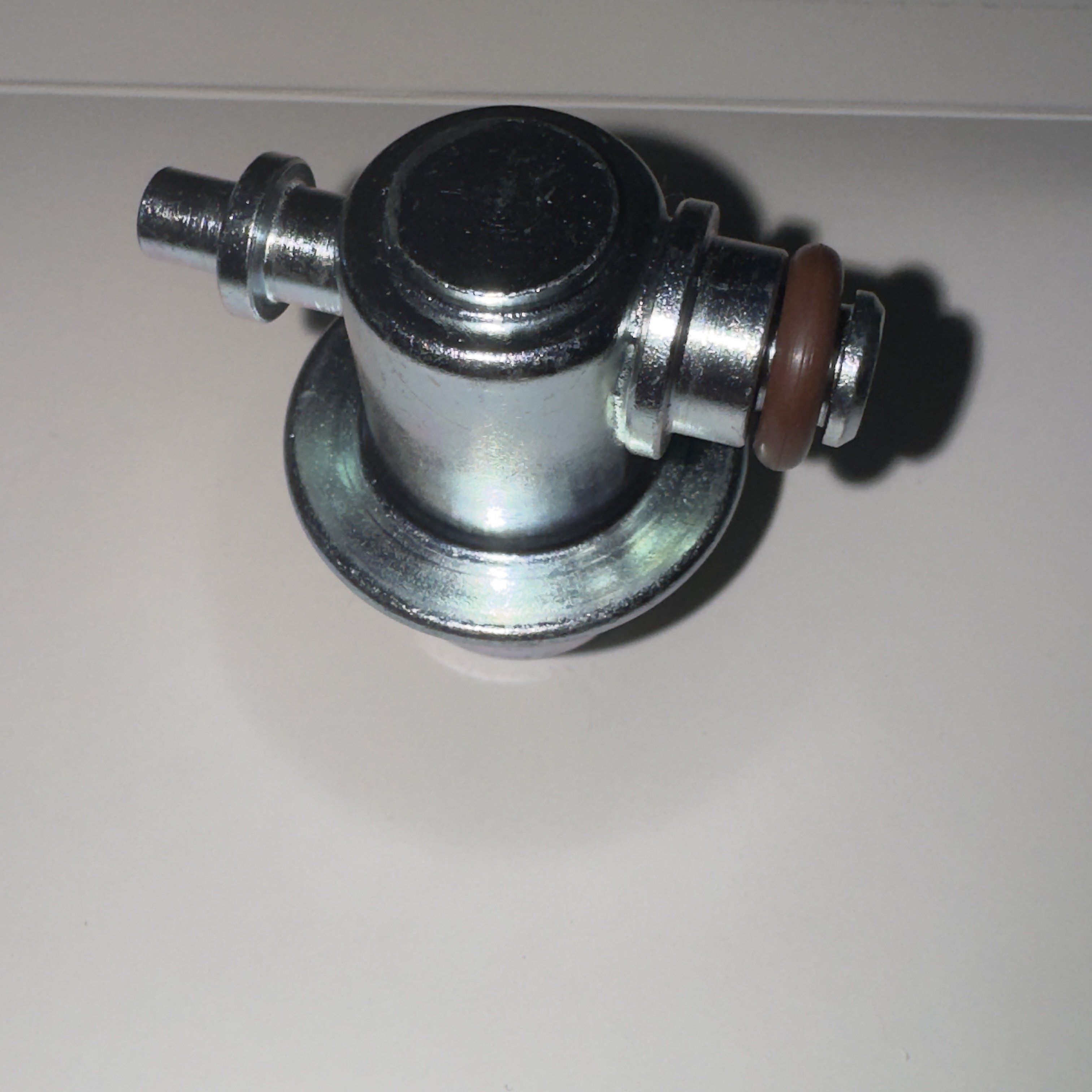 Auto Engine System Parts Fuel Pressure Regulator 35301-25700 35301-25000 PR4221 PCH3002 Fuel Pressure Regulator
