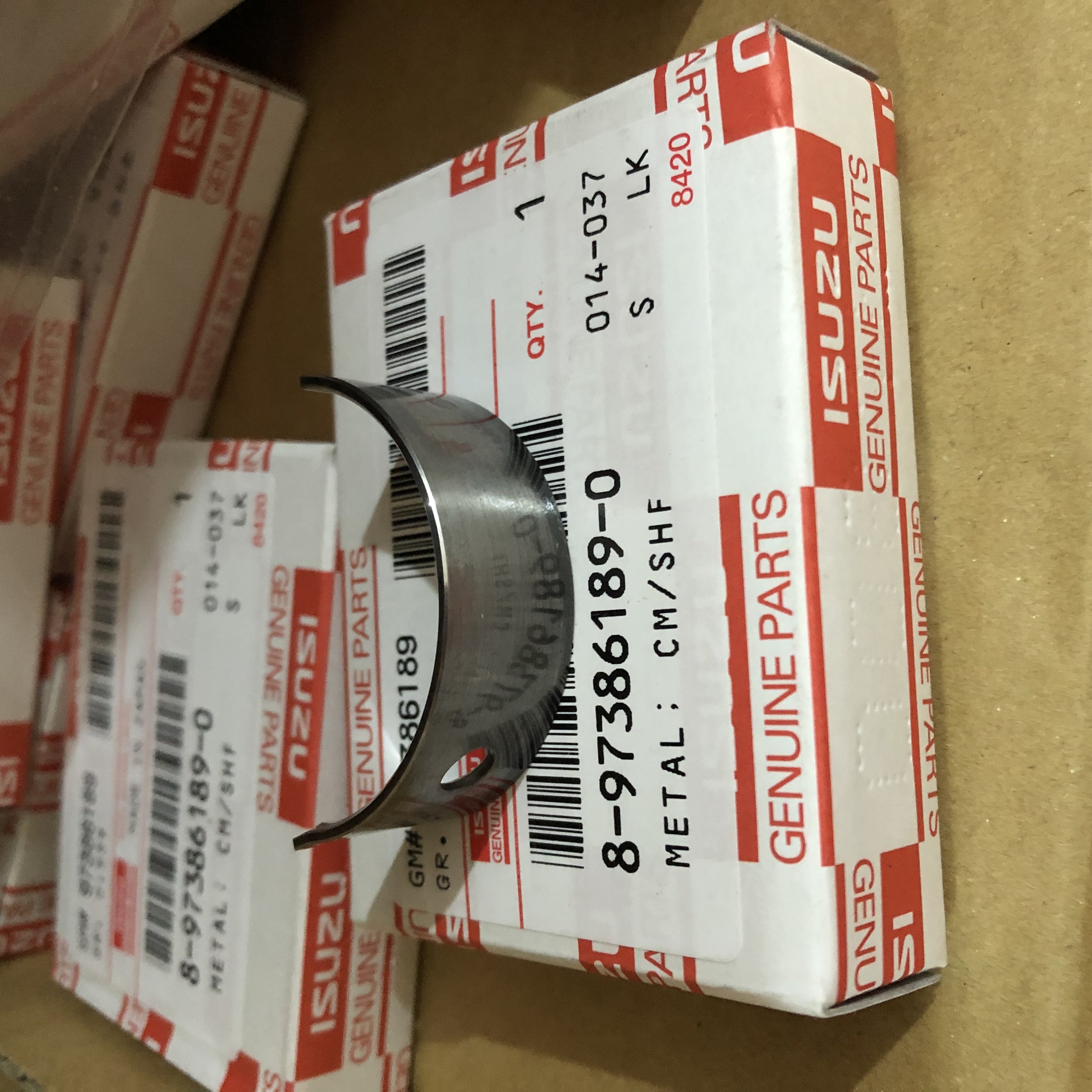 Genuine 8973861890 Camshaft Bush Bearing 8-97386189-0 for Isuzu 4HF1 4HG1 4HK1 6HE1 6HK1