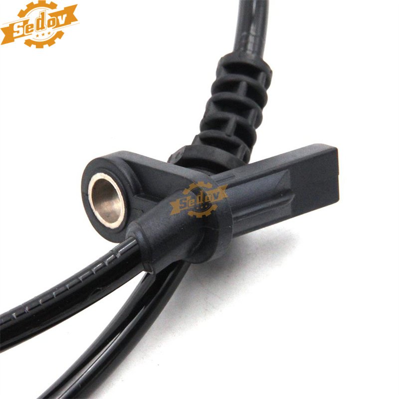 Auto Part Auto Sensors Car Sensor Oe 2049052705 Car Rear Left Abs Wheel Speed Sensor Fit for Mercedes Benz W204
