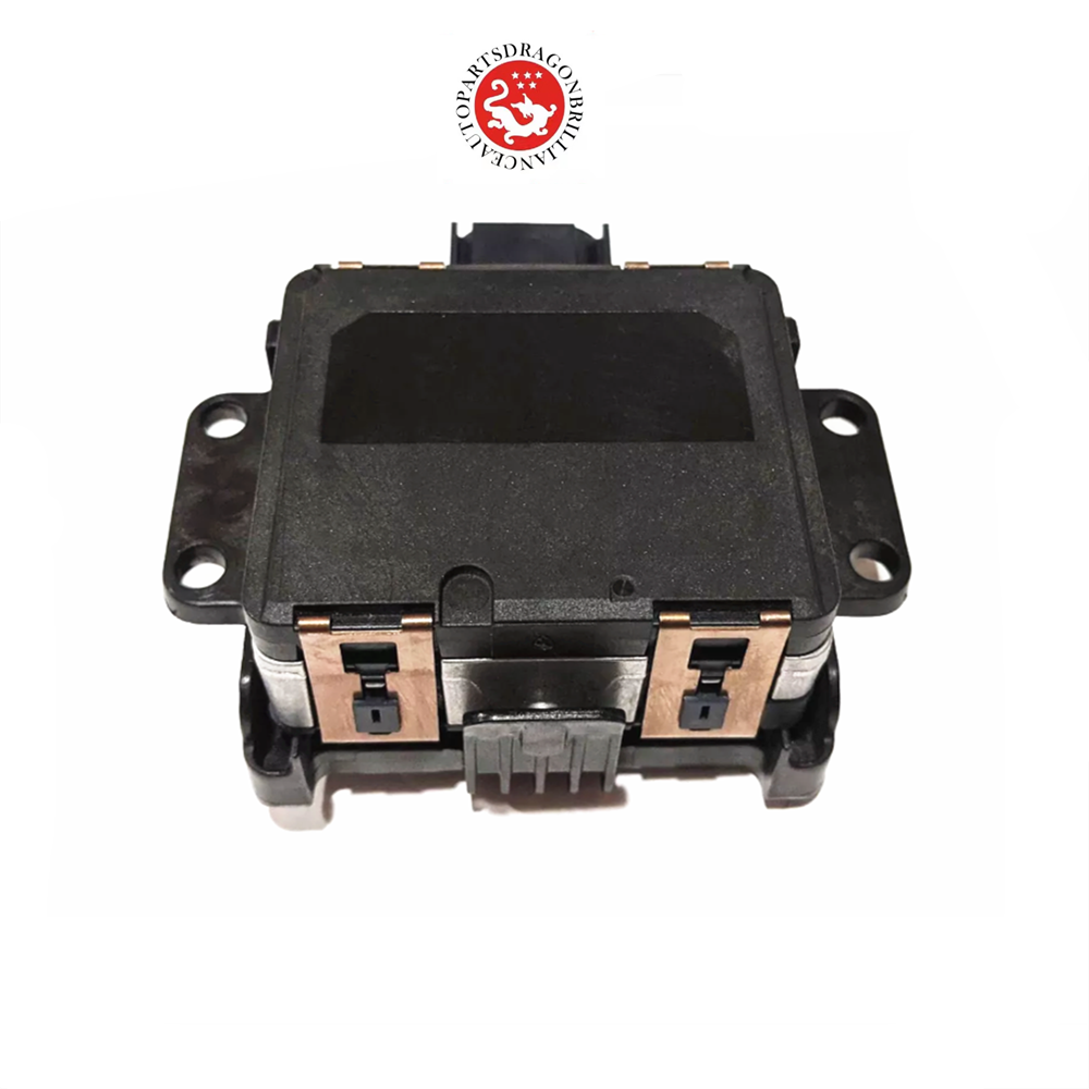 M8B2-9G768-AD M8B29G768AD 0203305096 0283304714 Front Distance Cruise Control Radar Sensor For Land RoverDefender 110 Engine